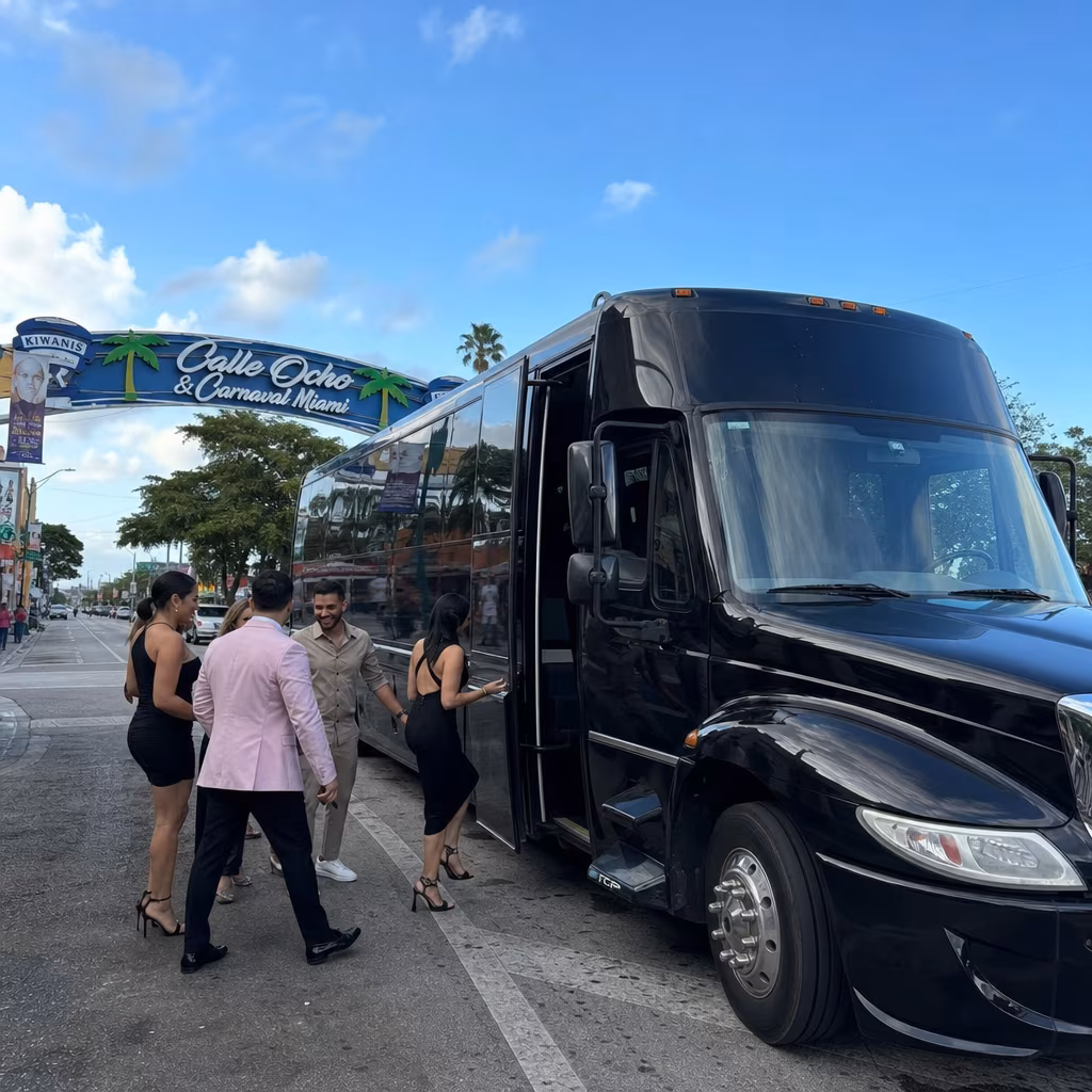 The Complete Guide to Group Bus Transportation for Calle Ocho & Carnaval Miami