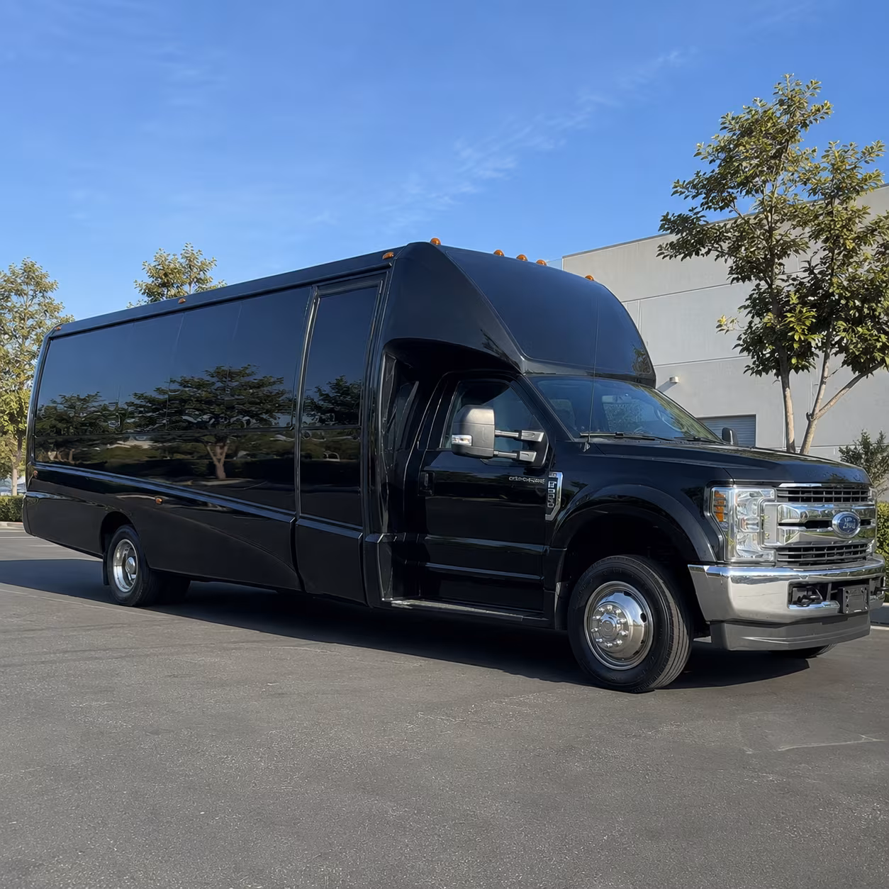 Davie Winery Tour & Pub Crawl Transportation