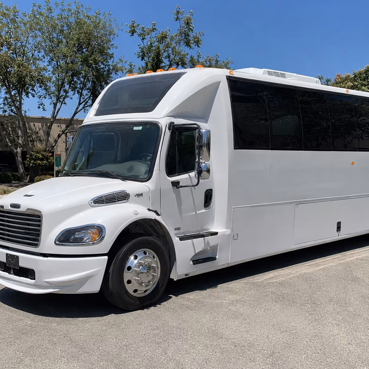 Hialeah Winery Tour & Pub Crawl Transportation